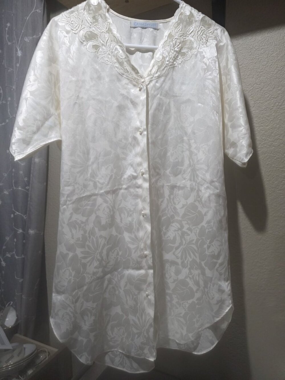 Erika Taylor Vintage 90s Cream Floral Satin Nightgown Women's Large Short Sleeve